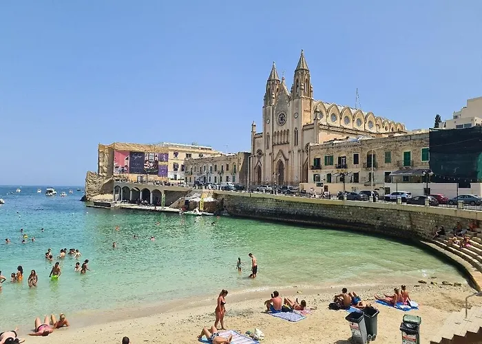 Very Spacious 3-Bedroom Apartment - St Julians