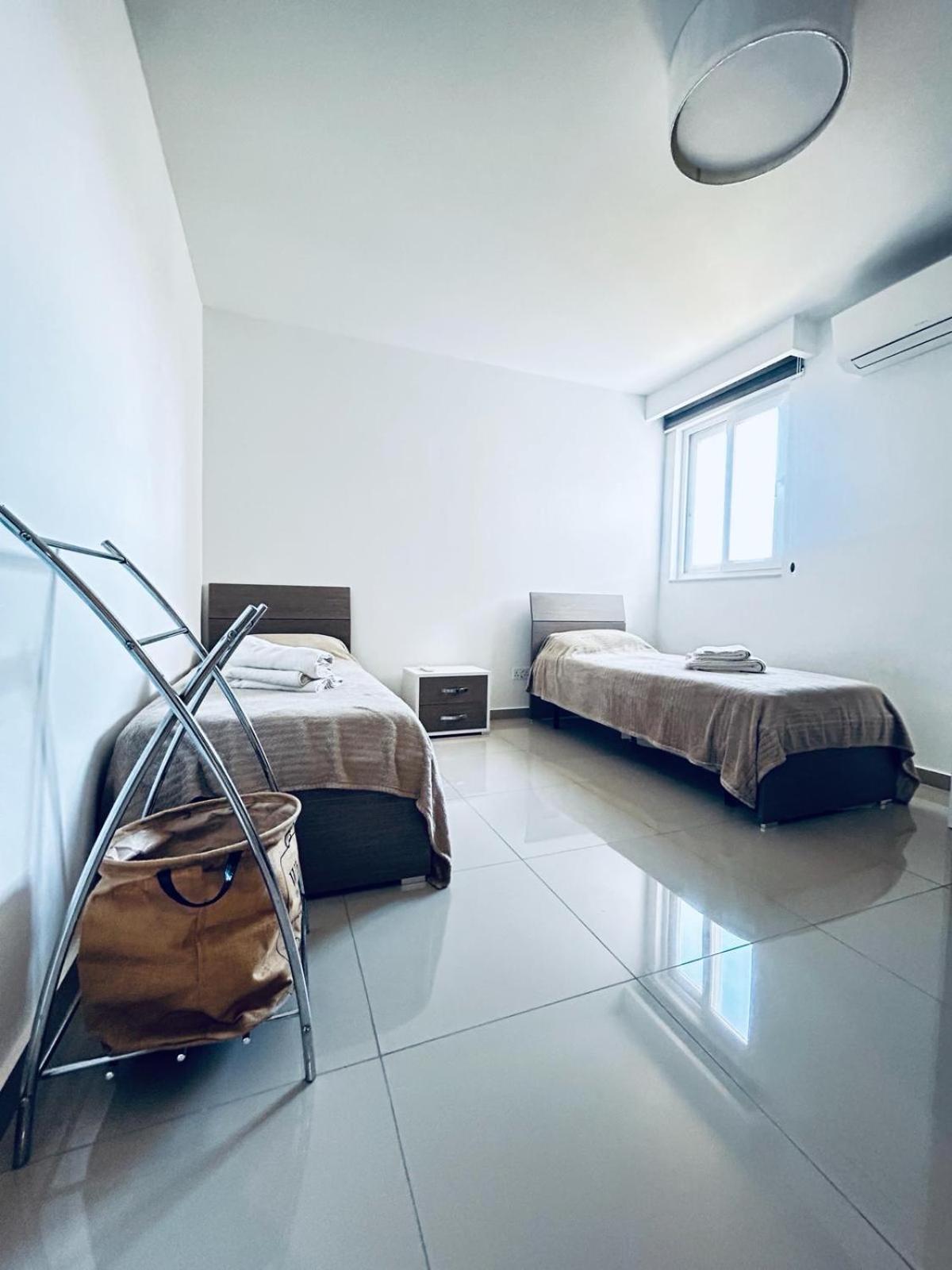Appartamento Very Spacious 3-bedroom - St Julians